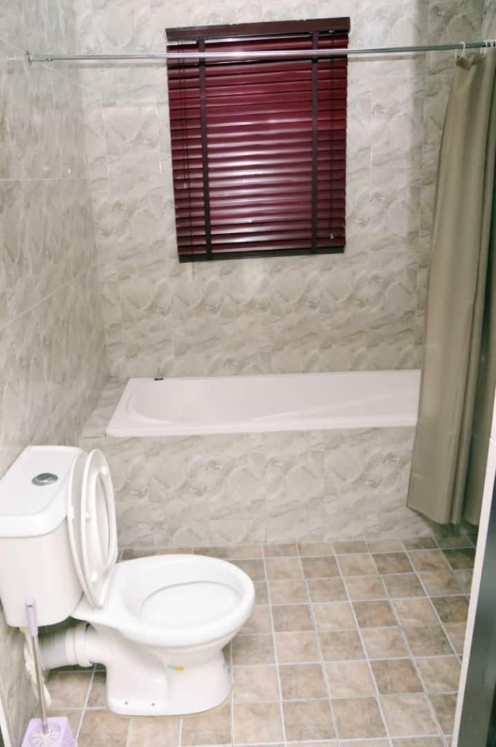 City Nest Hotel Ogombo Экстерьер фото